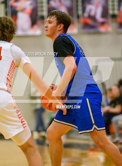 Thumbnail 1 in Las Animas vs. Syracuse photogallery.