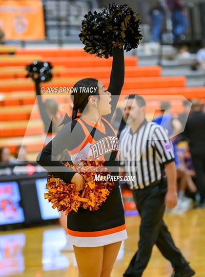 Thumbnail 2 in Las Animas vs. Syracuse photogallery.
