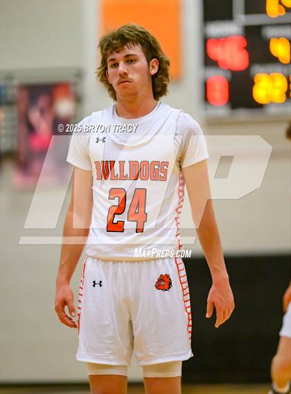 Thumbnail 2 in Las Animas vs. Syracuse photogallery.