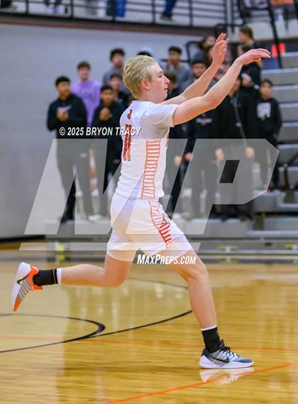 Thumbnail 1 in Las Animas vs. Syracuse photogallery.