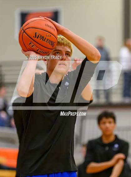 Thumbnail 1 in Las Animas vs. Syracuse photogallery.