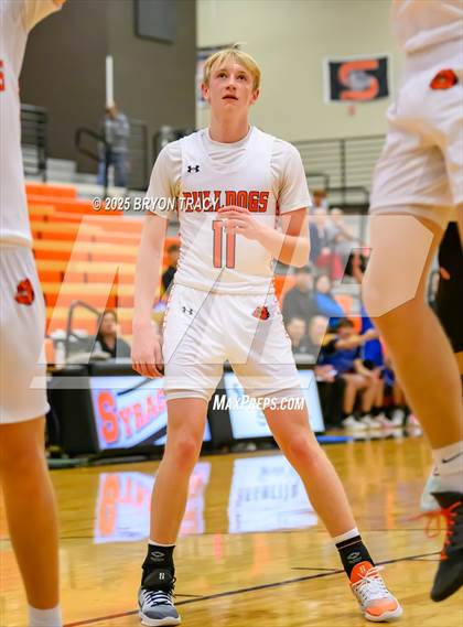 Thumbnail 2 in Las Animas vs. Syracuse photogallery.