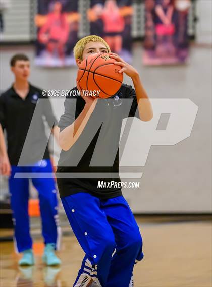 Thumbnail 1 in Las Animas vs. Syracuse photogallery.