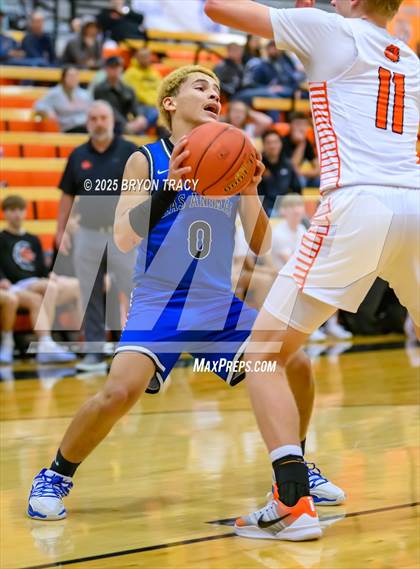 Thumbnail 3 in Las Animas vs. Syracuse photogallery.