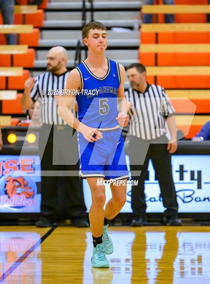 Thumbnail 3 in Las Animas vs. Syracuse photogallery.