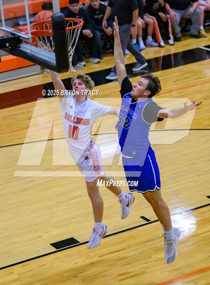 Thumbnail 3 in Las Animas vs. Syracuse photogallery.