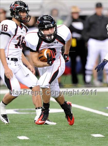 Thumbnail 1 in Lake Travis vs. Ryan (UIL 4A Division 1 Final) photogallery.