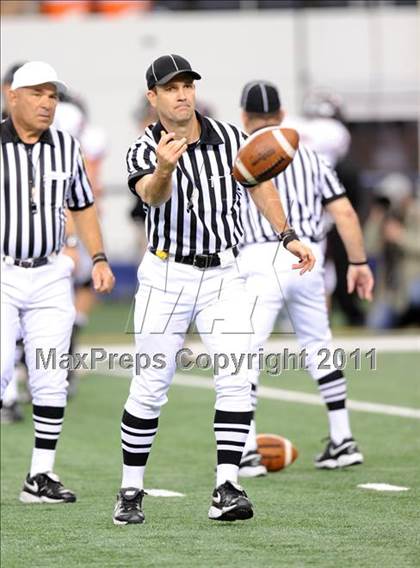 Thumbnail 3 in Lake Travis vs. Ryan (UIL 4A Division 1 Final) photogallery.