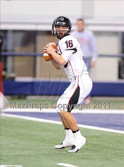 Thumbnail 2 in Lake Travis vs. Ryan (UIL 4A Division 1 Final) photogallery.