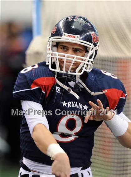 Thumbnail 2 in Lake Travis vs. Ryan (UIL 4A Division 1 Final) photogallery.