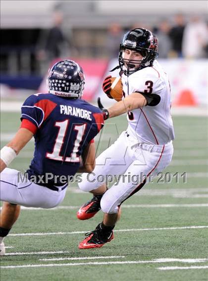 Thumbnail 3 in Lake Travis vs. Ryan (UIL 4A Division 1 Final) photogallery.