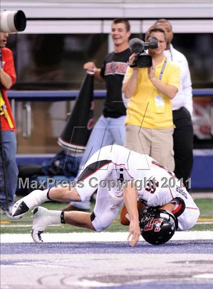 Thumbnail 2 in Lake Travis vs. Ryan (UIL 4A Division 1 Final) photogallery.