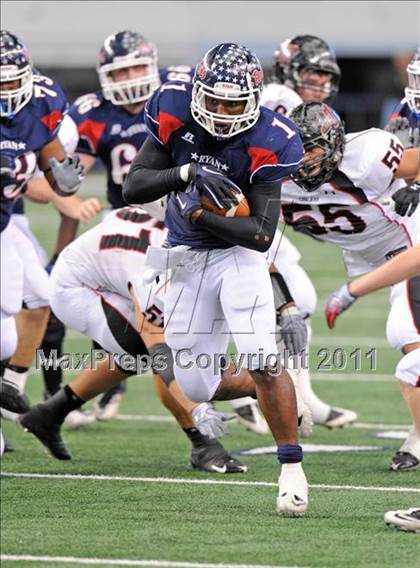 Thumbnail 2 in Lake Travis vs. Ryan (UIL 4A Division 1 Final) photogallery.