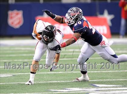 Thumbnail 1 in Lake Travis vs. Ryan (UIL 4A Division 1 Final) photogallery.