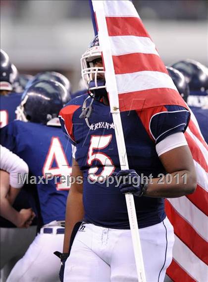 Thumbnail 1 in Lake Travis vs. Ryan (UIL 4A Division 1 Final) photogallery.