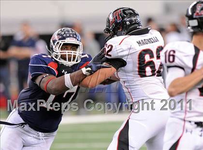 Thumbnail 3 in Lake Travis vs. Ryan (UIL 4A Division 1 Final) photogallery.