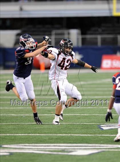 Thumbnail 1 in Lake Travis vs. Ryan (UIL 4A Division 1 Final) photogallery.