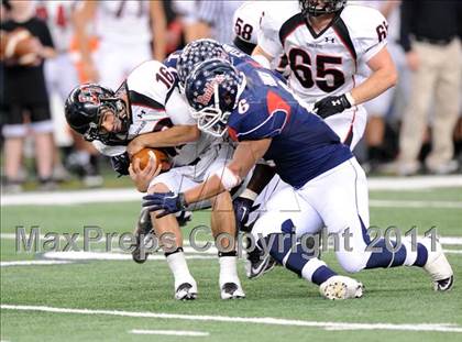 Thumbnail 1 in Lake Travis vs. Ryan (UIL 4A Division 1 Final) photogallery.