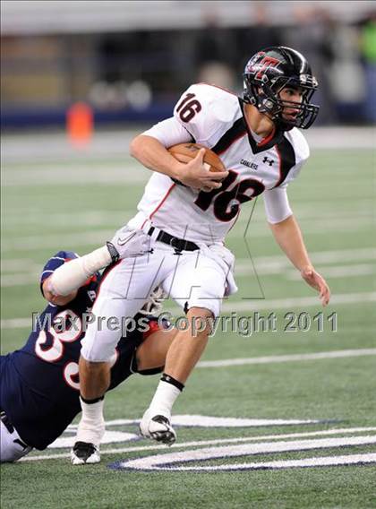 Thumbnail 2 in Lake Travis vs. Ryan (UIL 4A Division 1 Final) photogallery.