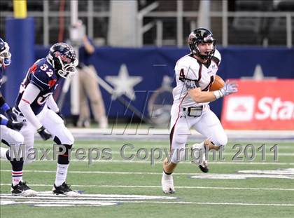 Thumbnail 3 in Lake Travis vs. Ryan (UIL 4A Division 1 Final) photogallery.