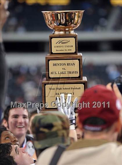 Thumbnail 1 in Lake Travis vs. Ryan (UIL 4A Division 1 Final) photogallery.