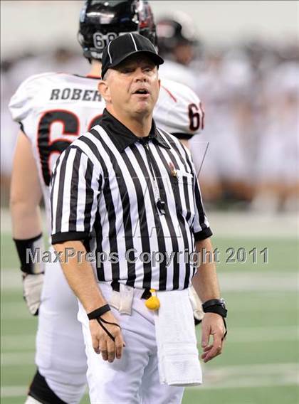 Thumbnail 2 in Lake Travis vs. Ryan (UIL 4A Division 1 Final) photogallery.