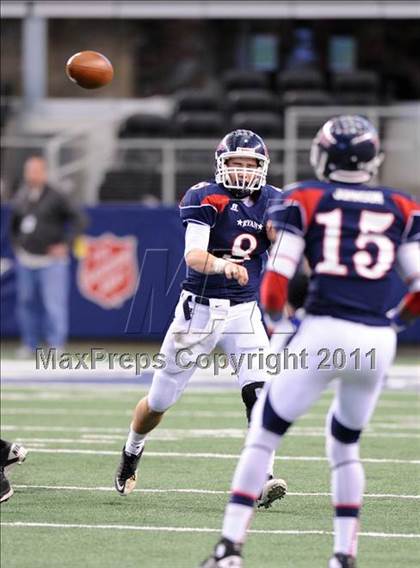 Thumbnail 2 in Lake Travis vs. Ryan (UIL 4A Division 1 Final) photogallery.