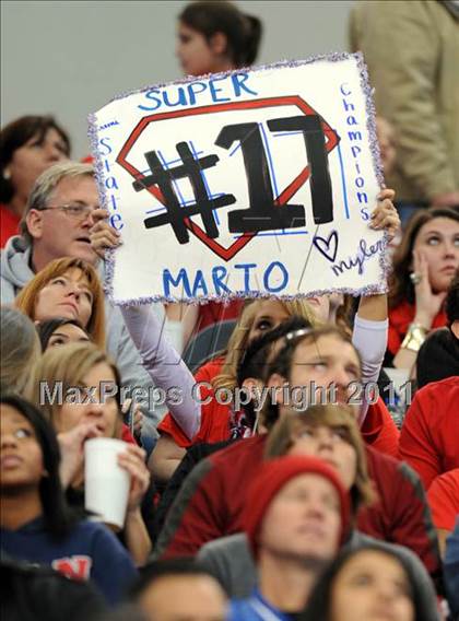 Thumbnail 2 in Lake Travis vs. Ryan (UIL 4A Division 1 Final) photogallery.