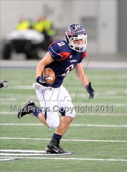 Thumbnail 2 in Lake Travis vs. Ryan (UIL 4A Division 1 Final) photogallery.