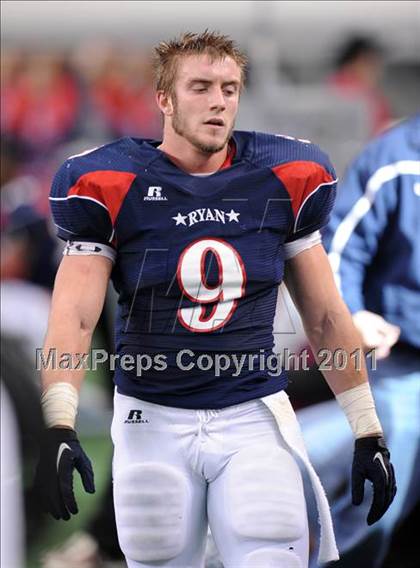Thumbnail 1 in Lake Travis vs. Ryan (UIL 4A Division 1 Final) photogallery.