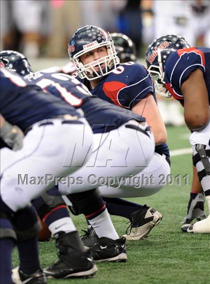 Thumbnail 3 in Lake Travis vs. Ryan (UIL 4A Division 1 Final) photogallery.