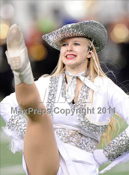Thumbnail 2 in Lake Travis vs. Ryan (UIL 4A Division 1 Final) photogallery.