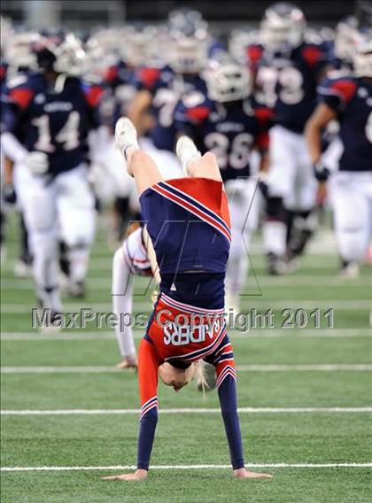 Thumbnail 3 in Lake Travis vs. Ryan (UIL 4A Division 1 Final) photogallery.