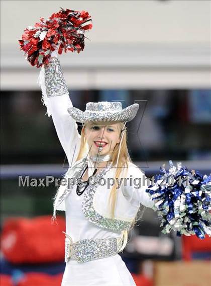 Thumbnail 2 in Lake Travis vs. Ryan (UIL 4A Division 1 Final) photogallery.