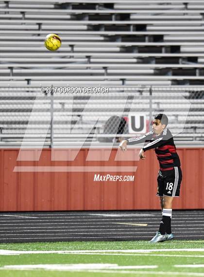 Thumbnail 2 in South Grand Prairie @ Cedar Hill photogallery.