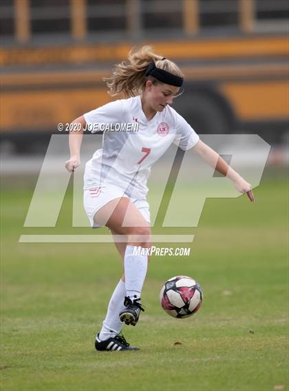 Thumbnail 2 in Lee [Robert E.] vs Burbank (SAISD Tournament) photogallery.
