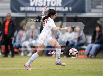 Thumbnail 1 in Lee [Robert E.] vs Burbank (SAISD Tournament) photogallery.