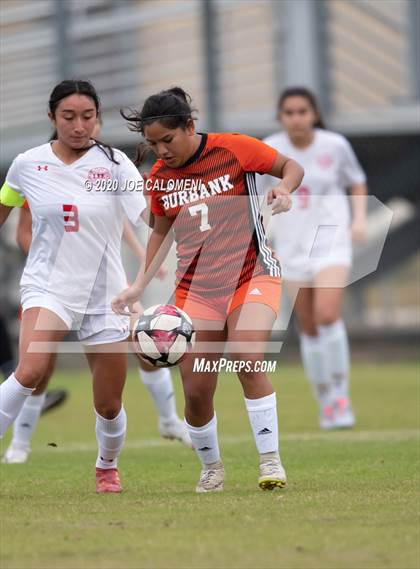 Thumbnail 3 in Lee [Robert E.] vs Burbank (SAISD Tournament) photogallery.
