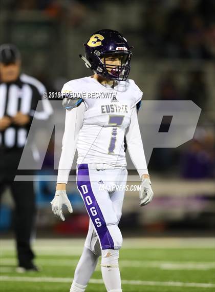 Thumbnail 3 in Bonham vs. Eustace (UIL 3A D1 Bi-District Playoff) photogallery.