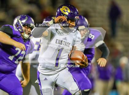 Thumbnail 3 in Bonham vs. Eustace (UIL 3A D1 Bi-District Playoff) photogallery.