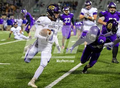 Thumbnail 3 in Bonham vs. Eustace (UIL 3A D1 Bi-District Playoff) photogallery.