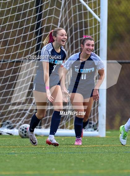 Thumbnail 3 in St. Mary's vs. St. Joseph-by-the-Sea photogallery.