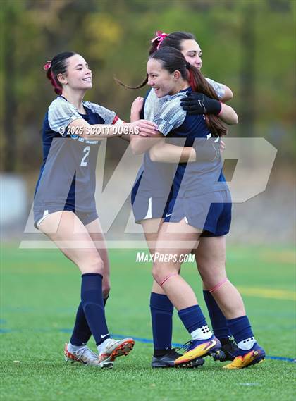 Thumbnail 2 in St. Mary's vs. St. Joseph-by-the-Sea photogallery.