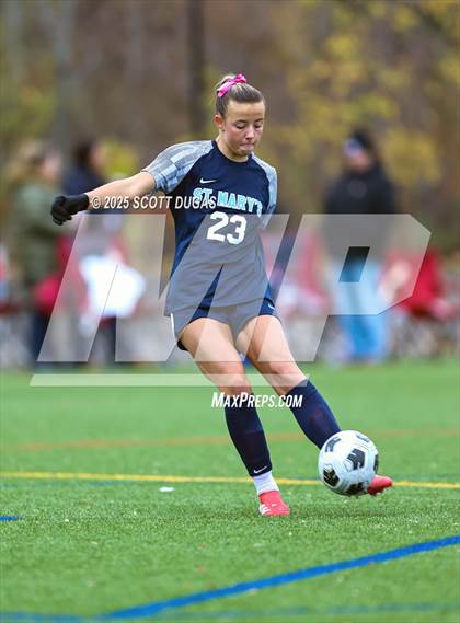 Thumbnail 2 in St. Mary's vs. St. Joseph-by-the-Sea photogallery.