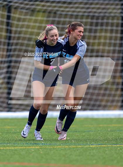 Thumbnail 2 in St. Mary's vs. St. Joseph-by-the-Sea photogallery.