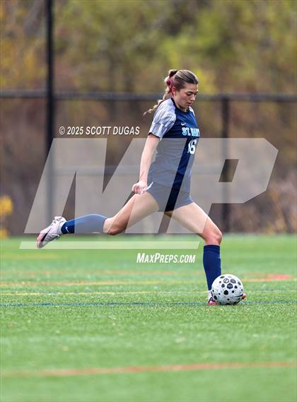 Thumbnail 2 in St. Mary's vs. St. Joseph-by-the-Sea photogallery.