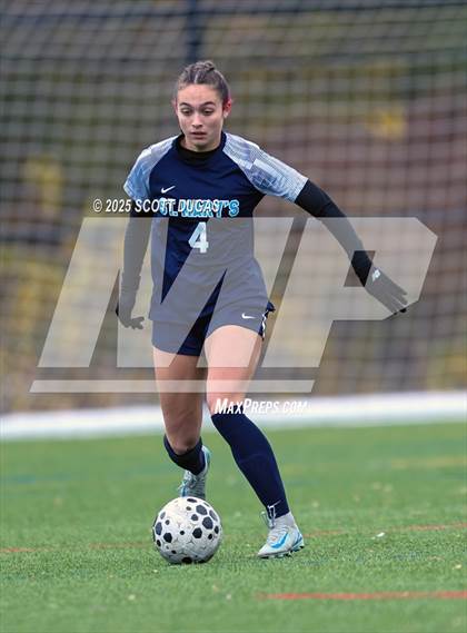 Thumbnail 2 in St. Mary's vs. St. Joseph-by-the-Sea photogallery.