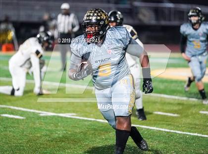 Thumbnail 3 in Hayward vs. American Canyon (NCS CIF D3 Quarterfinal) photogallery.