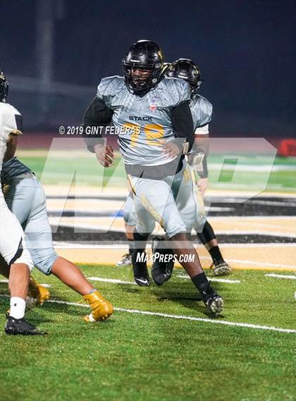 Thumbnail 2 in Hayward vs. American Canyon (NCS CIF D3 Quarterfinal) photogallery.