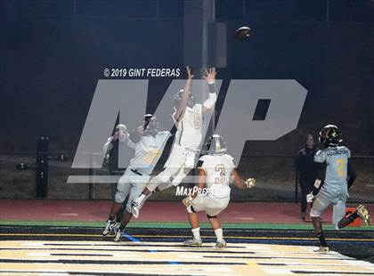 Thumbnail 3 in Hayward vs. American Canyon (NCS CIF D3 Quarterfinal) photogallery.